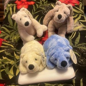 Quartet of teddy bears